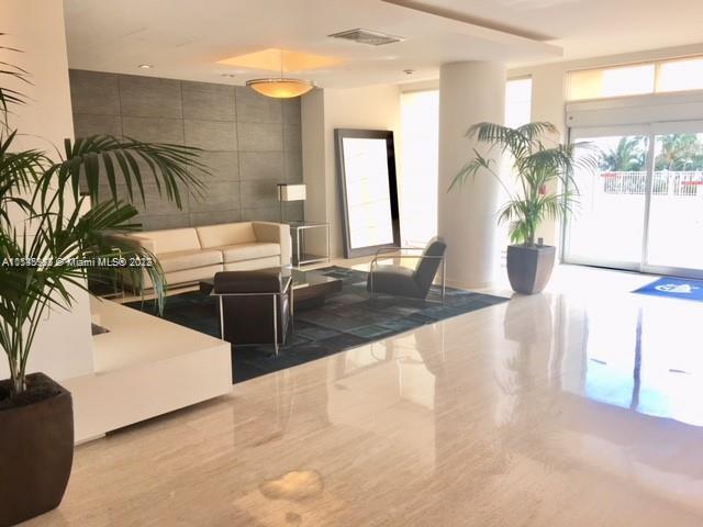 CASA DEL MAR CONDO - Residential