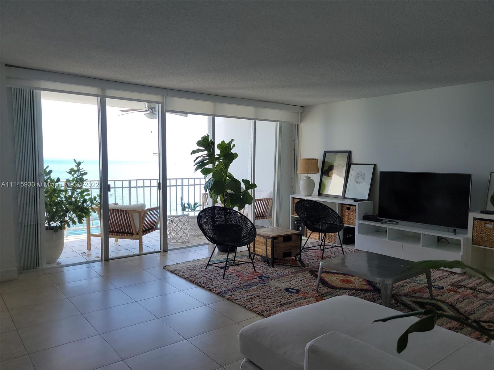 CASA DEL MAR CONDO - Residential