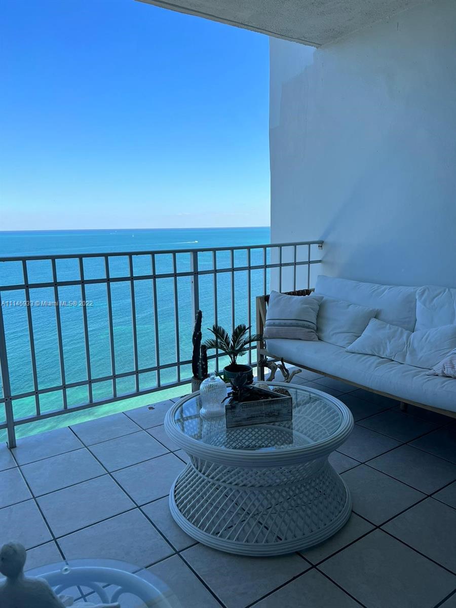 CASA DEL MAR CONDO - Residential