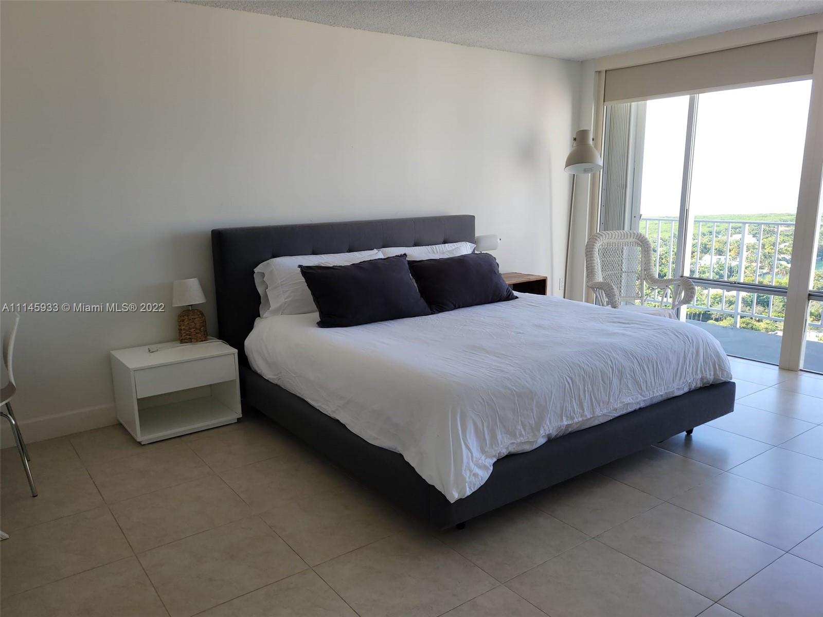 CASA DEL MAR CONDO - Residential
