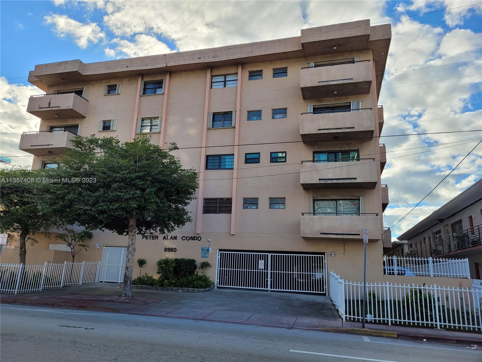 PETER ALAN CONDO APTS - Residential Lease
