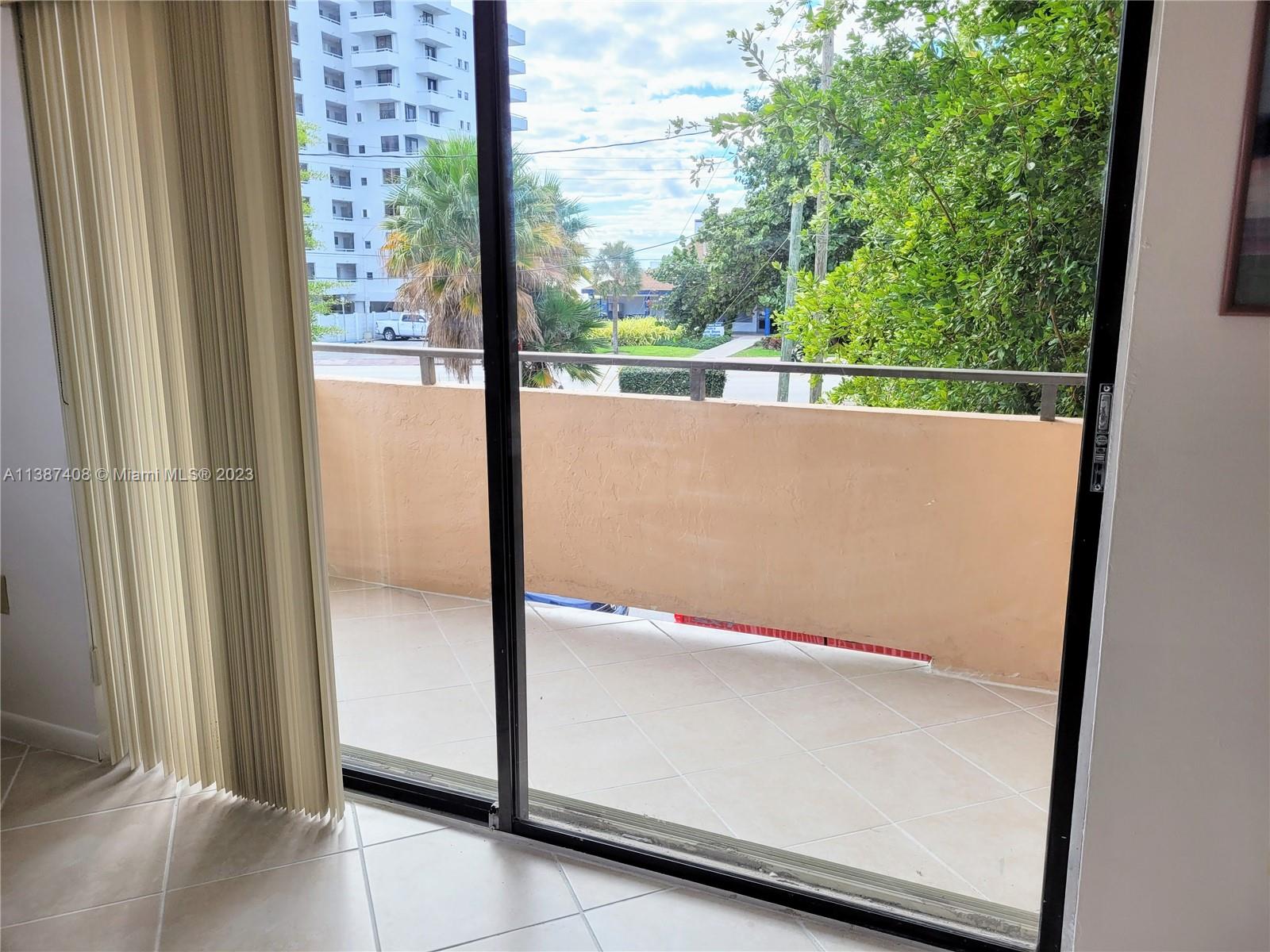 PETER ALAN CONDO APTS - Residential Lease