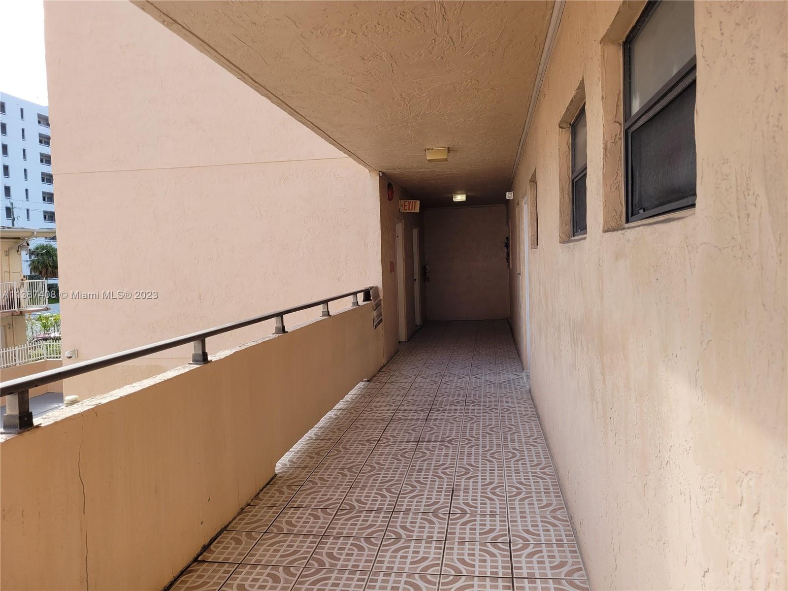 PETER ALAN CONDO APTS - Residential Lease