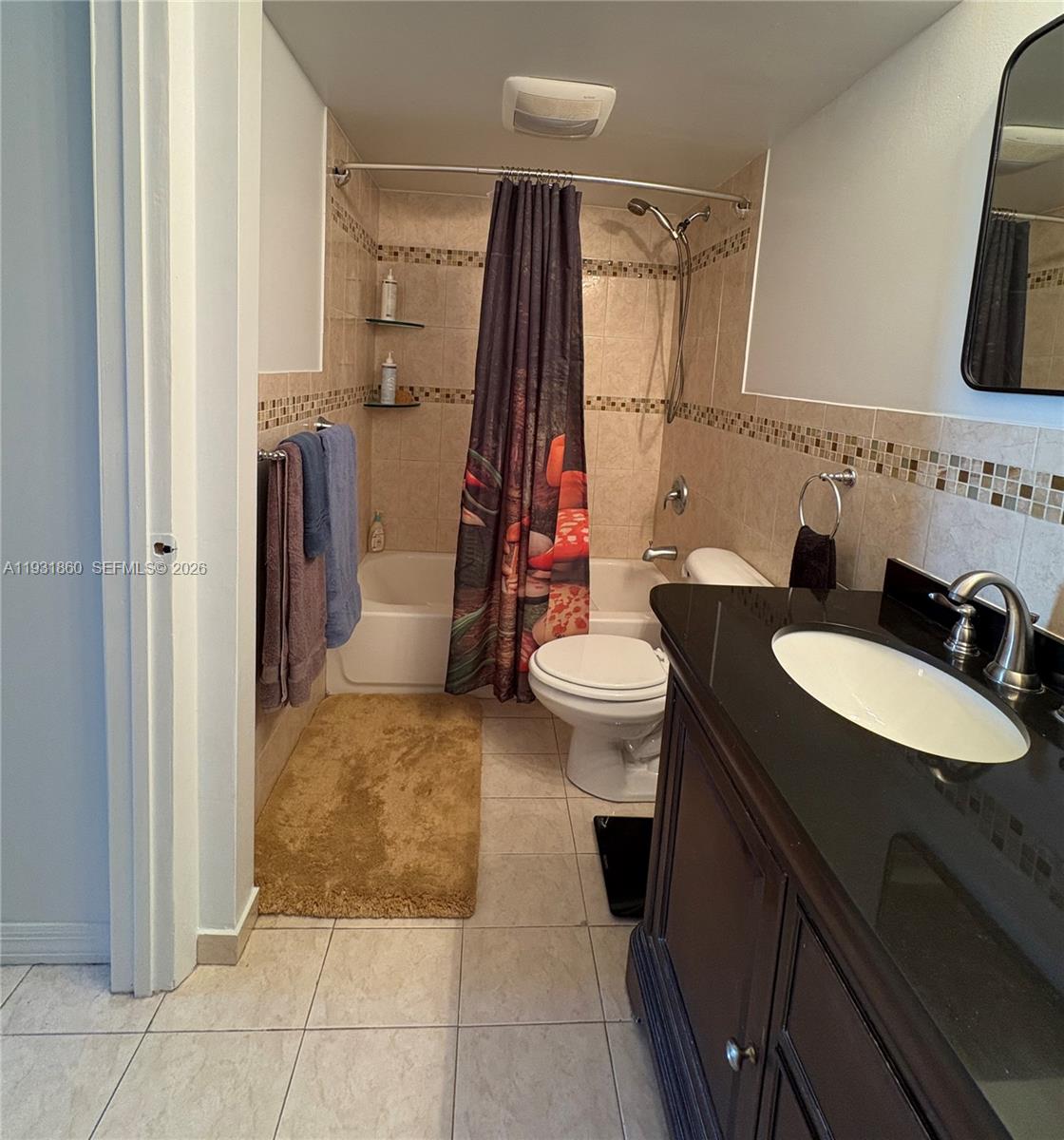 DORSET HOUSE CONDO - Residential