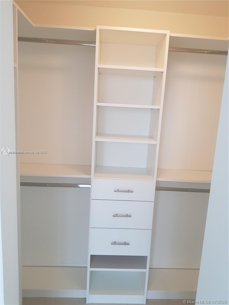 5350 PARK CONDO - Residential Lease