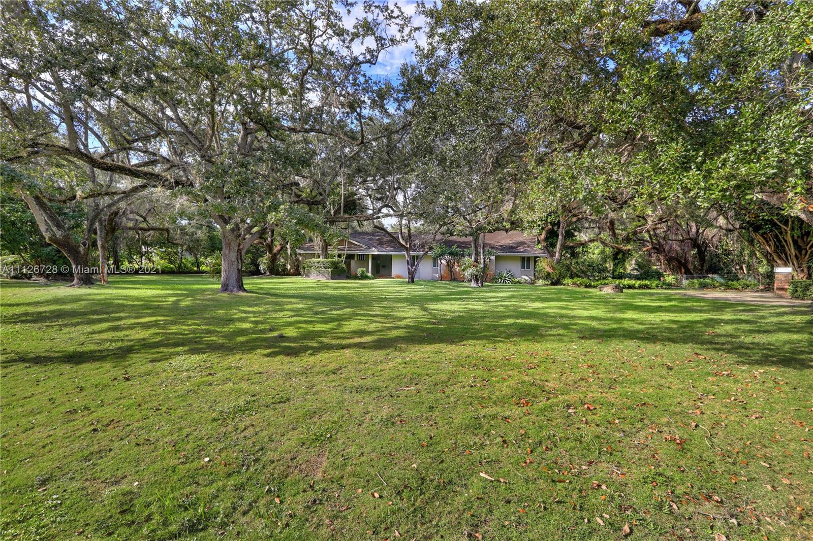 SNAPPER CREEK LAKES SUB 1 - Residential