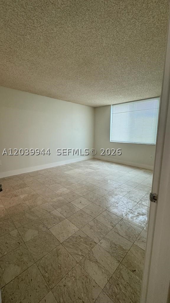 HILLCREST EAST NO 20 COND - Residential