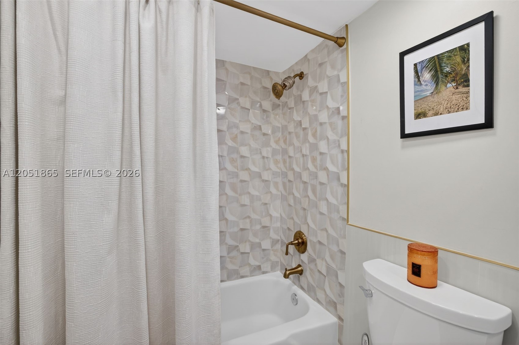 CARLTON TOWER CONDO - Residential Lease