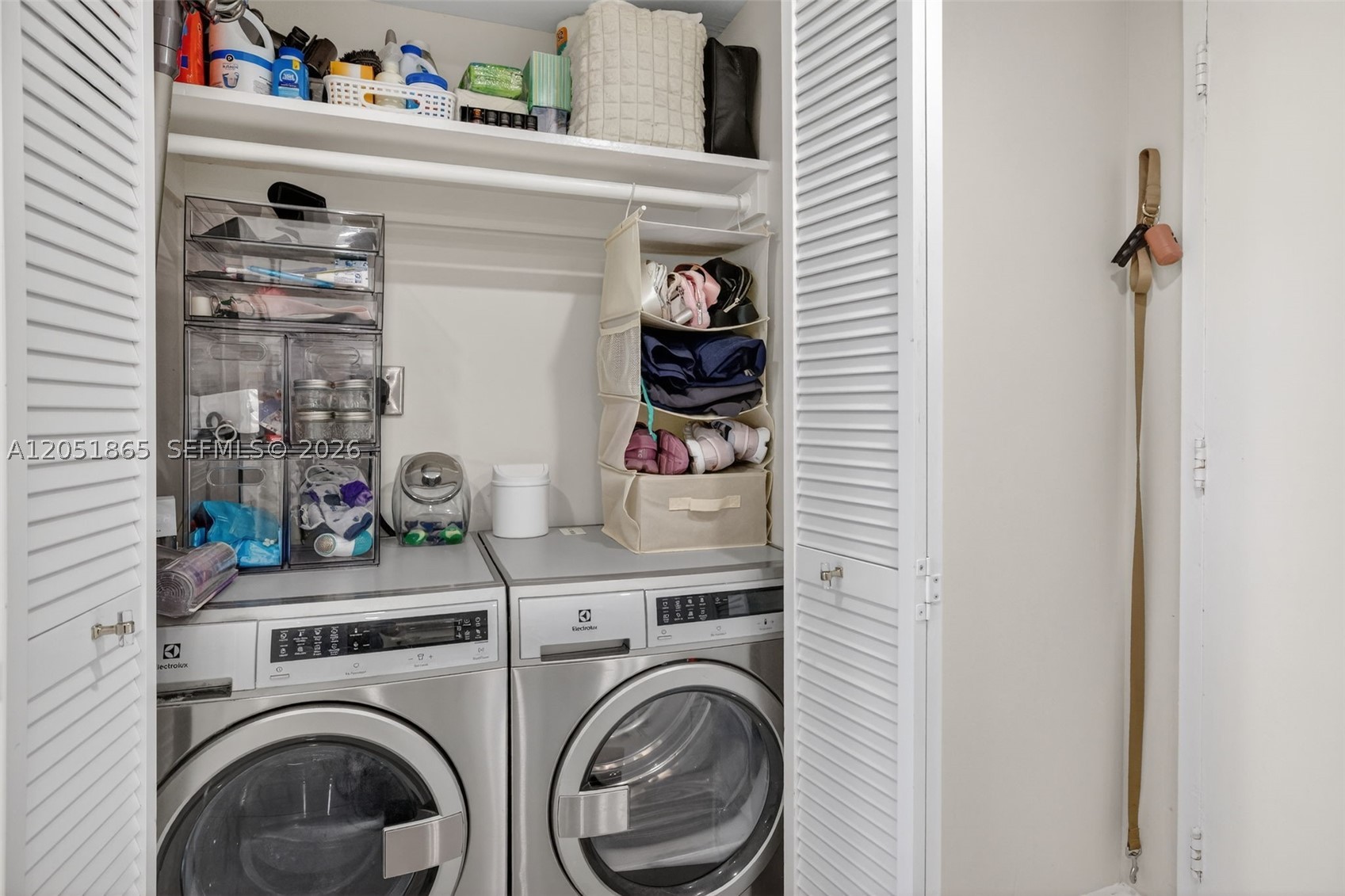 CARLTON TOWER CONDO - Residential Lease