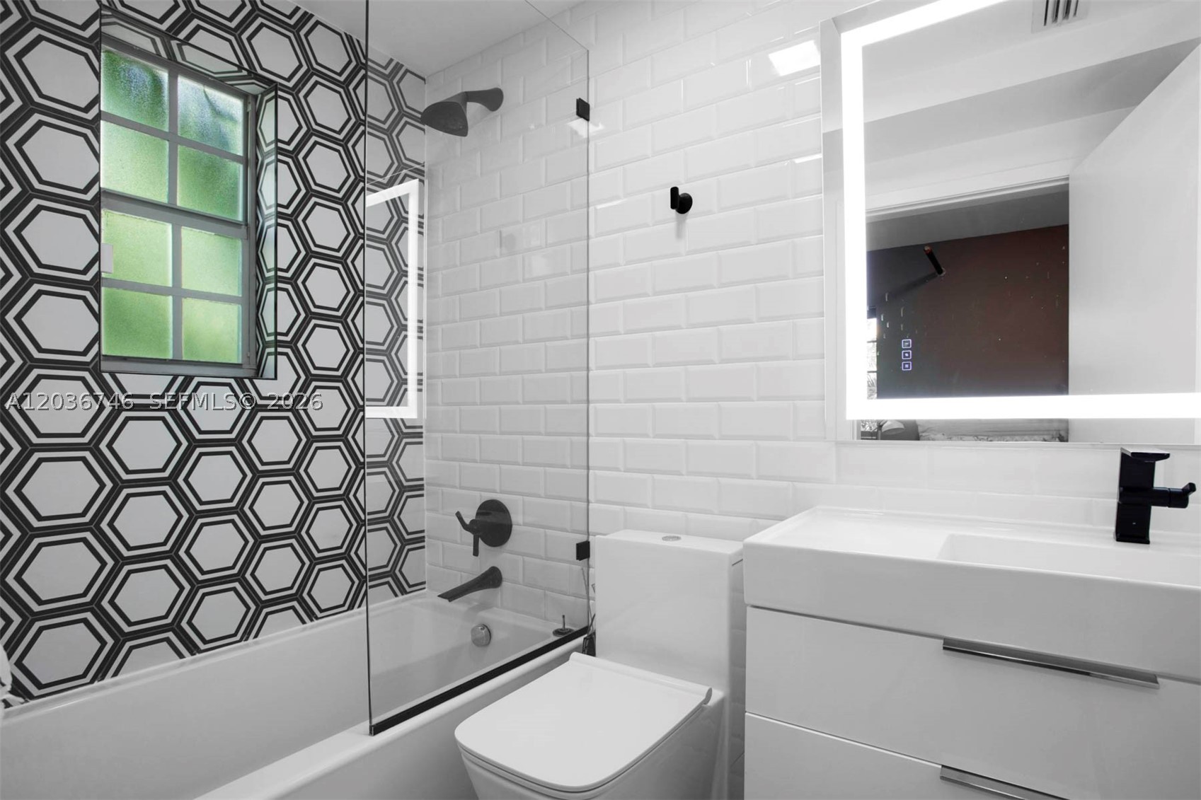 THE GRAMAERCY CONDO - Residential Lease