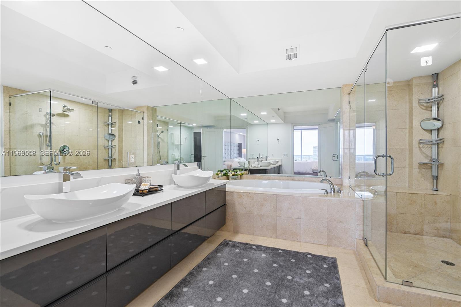 BEACH CLUB TWO CONDO - Residential Lease