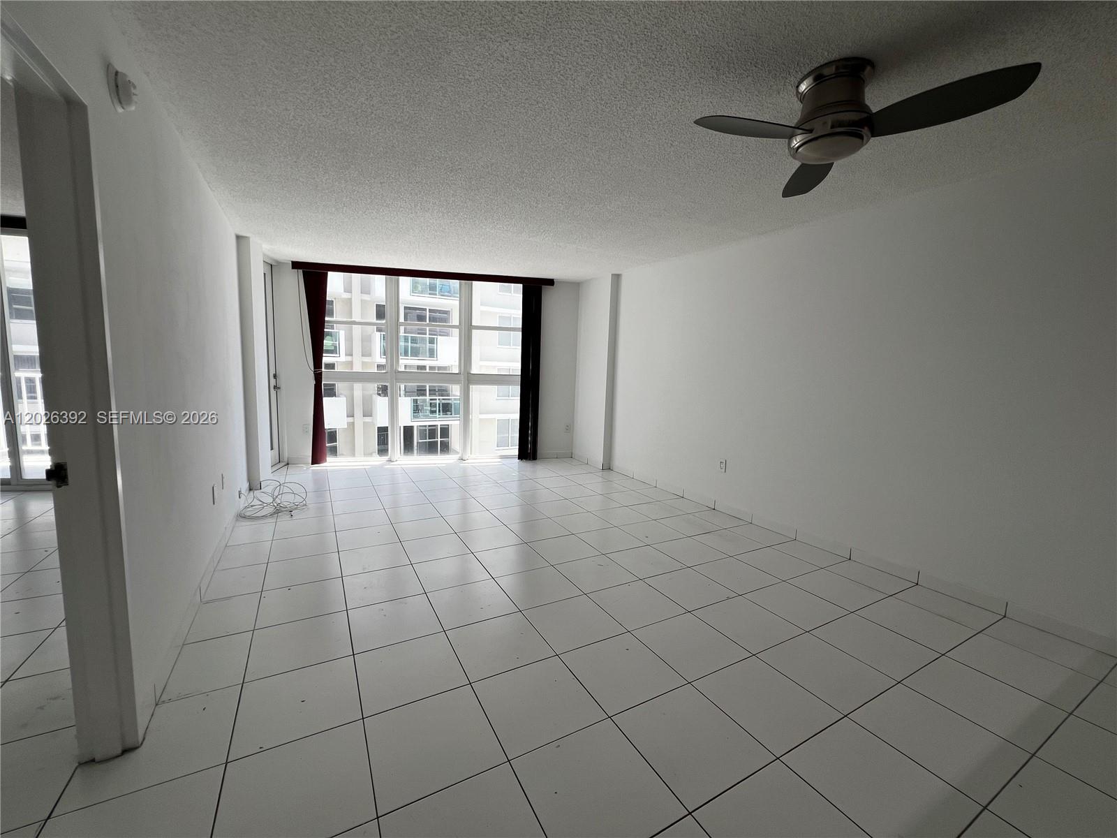 BAYVIEW TERR CONDO - Residential Lease