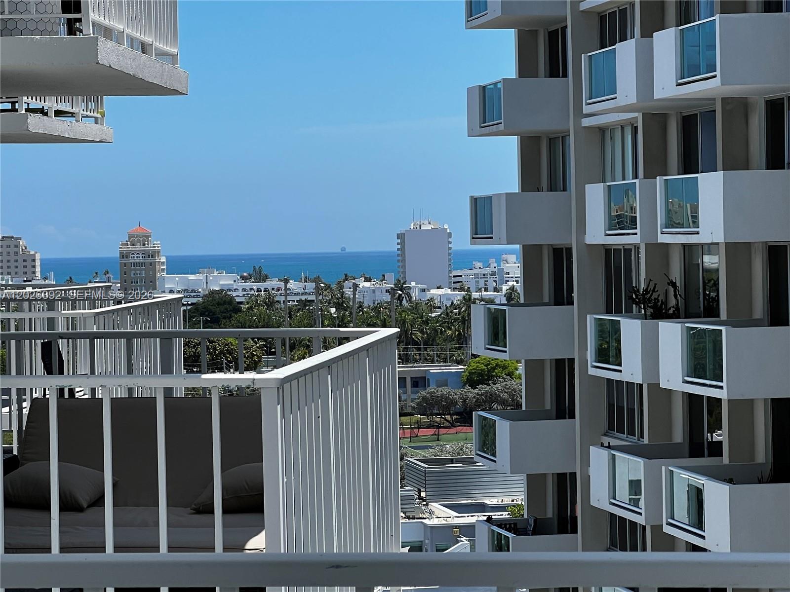 BAYVIEW TERR CONDO - Residential Lease