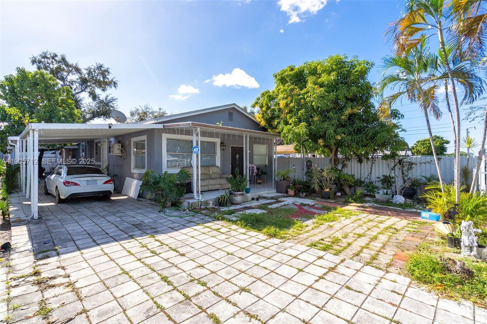 THE TROPICS AMD - Residential