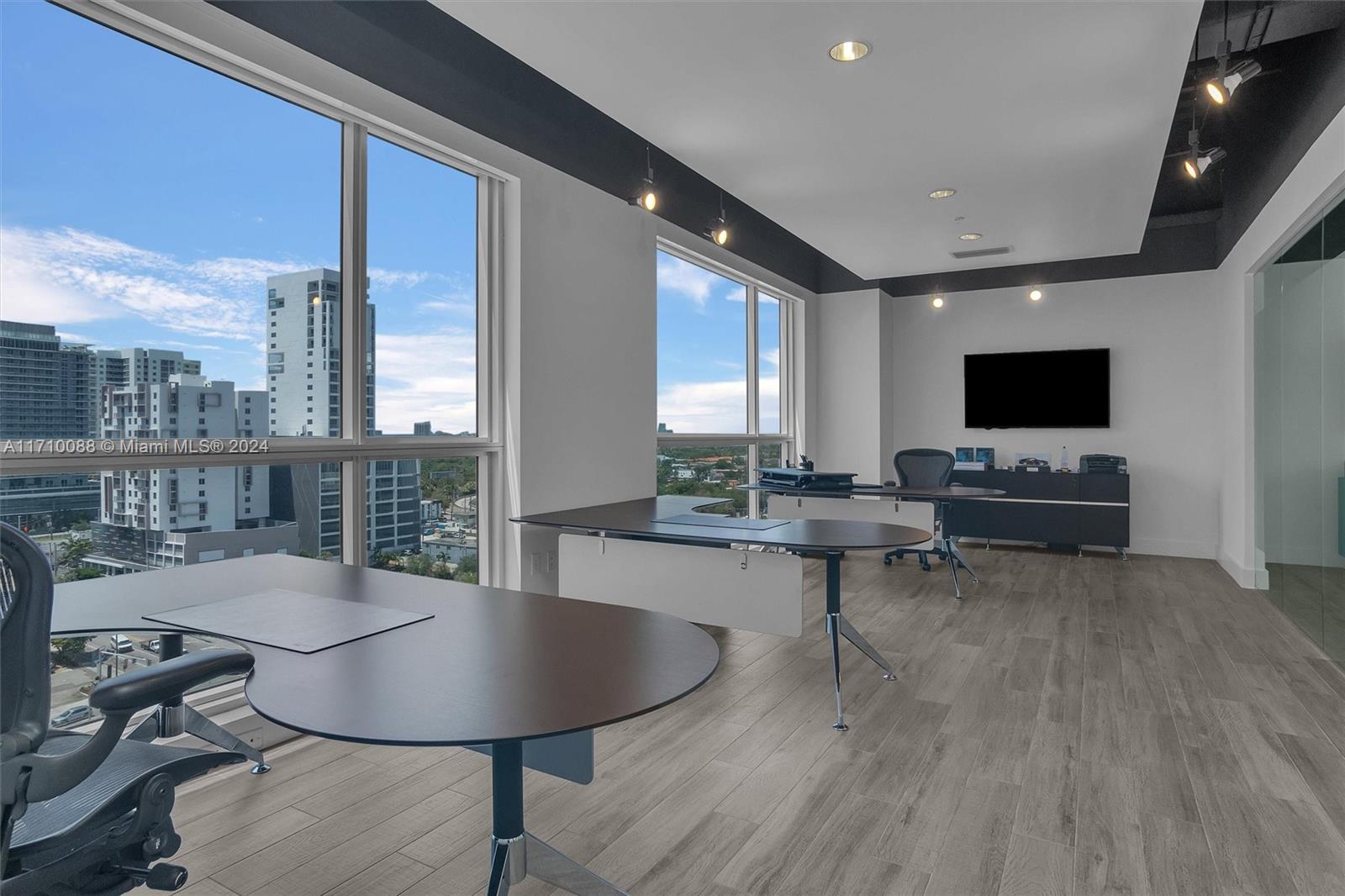 Incredible  Professional Office with high end finishes blocks from Brickell City Center. 
The office has a built out kitchenette inside the unit, remote controlled window shades, glass conference room, open office space and furniture that can be included. 
The spaces has an extraordinary view of Brickell facing south. 1 Parking spaces included.