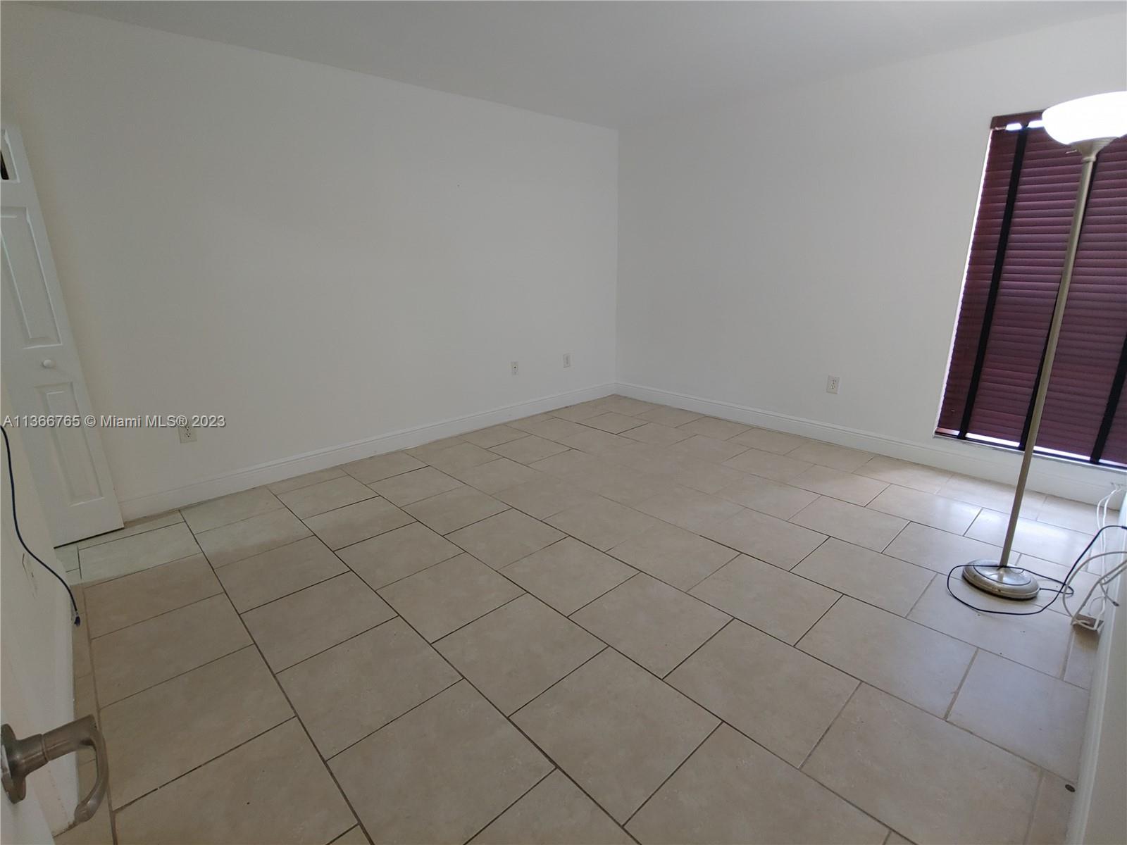 SUNSET VILLAS NO 3 CONDO - Residential Lease
