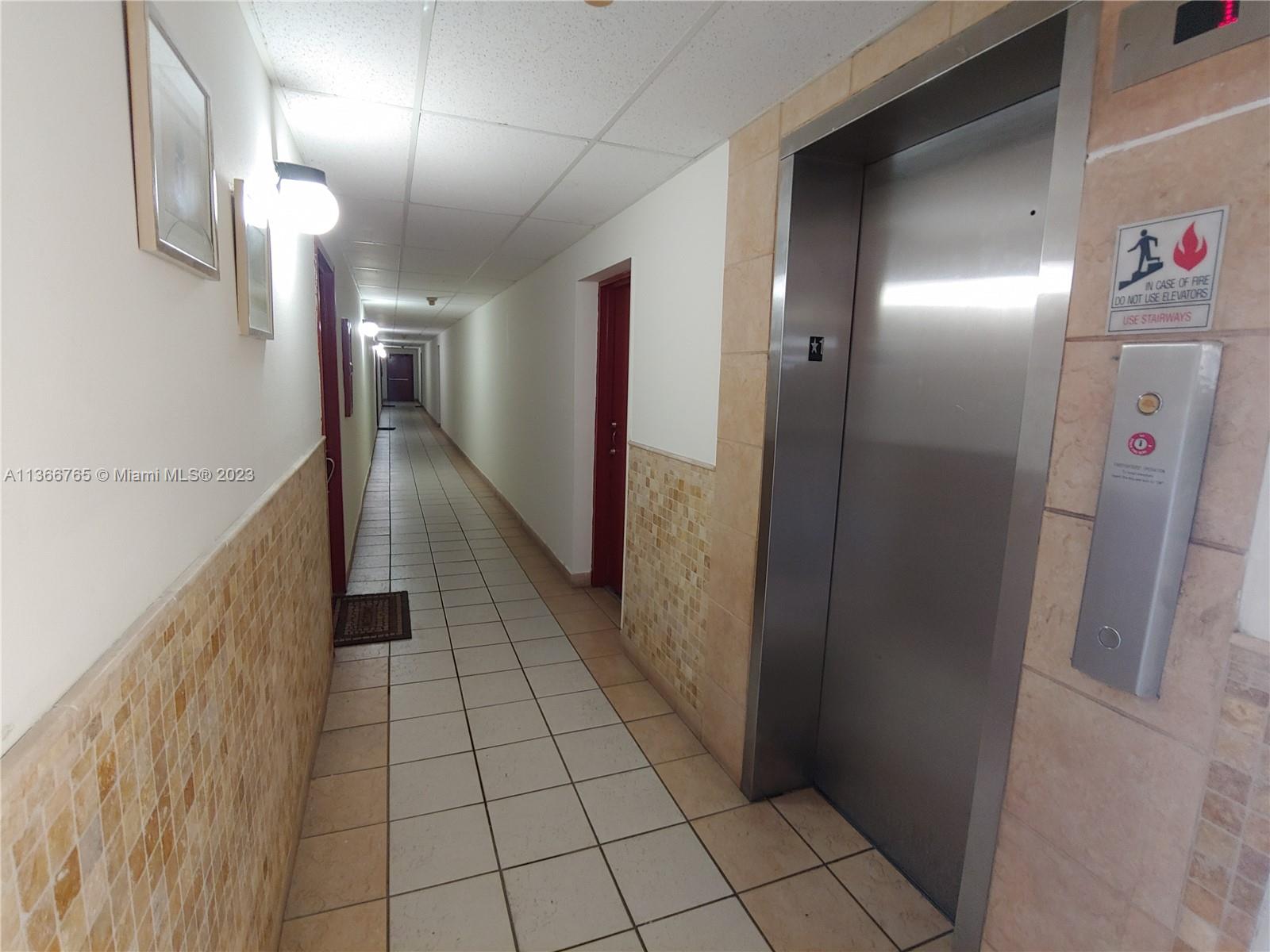 SUNSET VILLAS NO 3 CONDO - Residential Lease