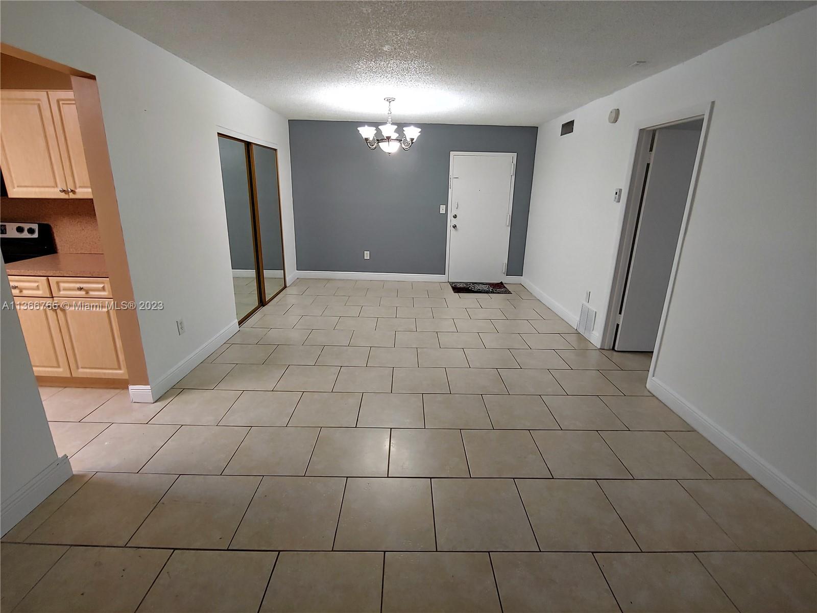 SUNSET VILLAS NO 3 CONDO - Residential Lease