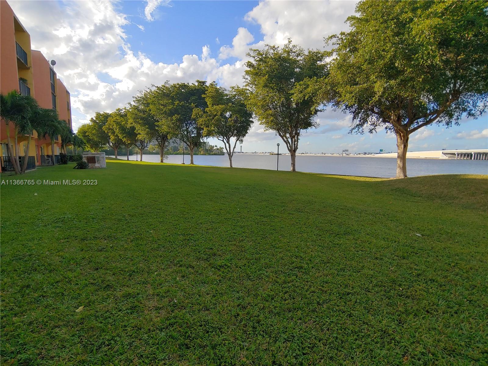 SUNSET VILLAS NO 3 CONDO - Residential Lease