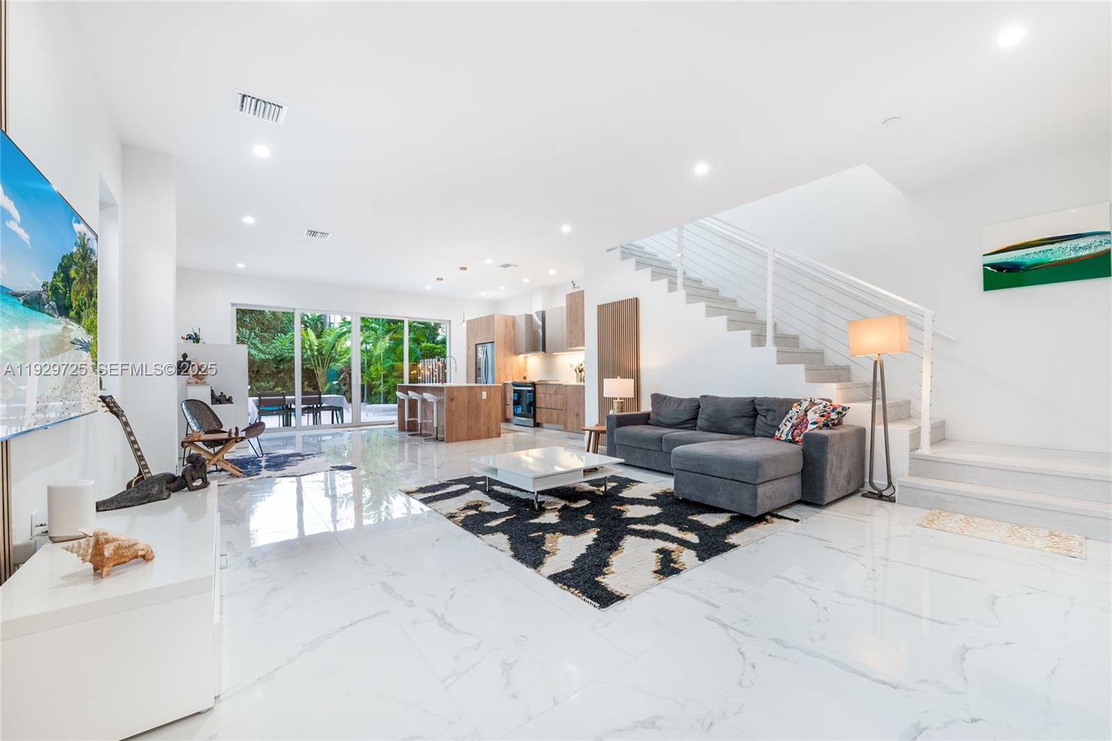 CORAL PLACE REV - Residential