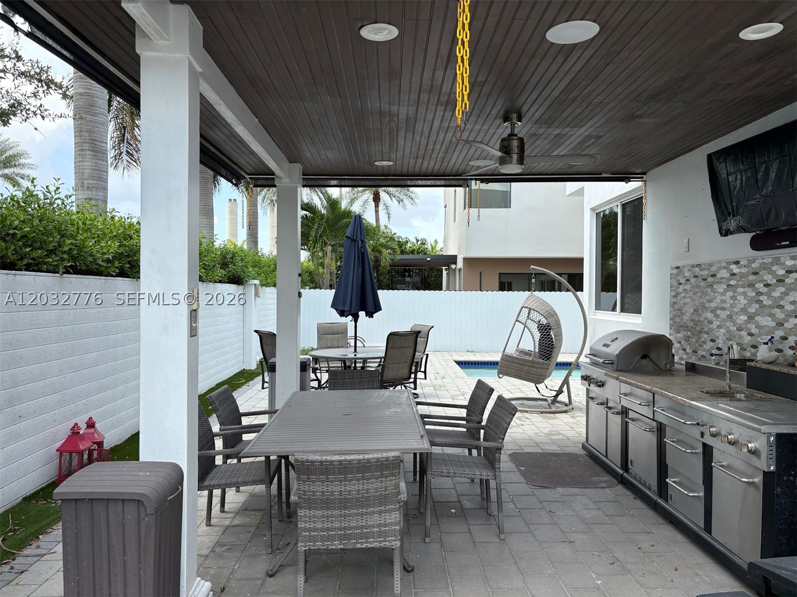 DORAL COMMONS RESIDENTIAL - Residential