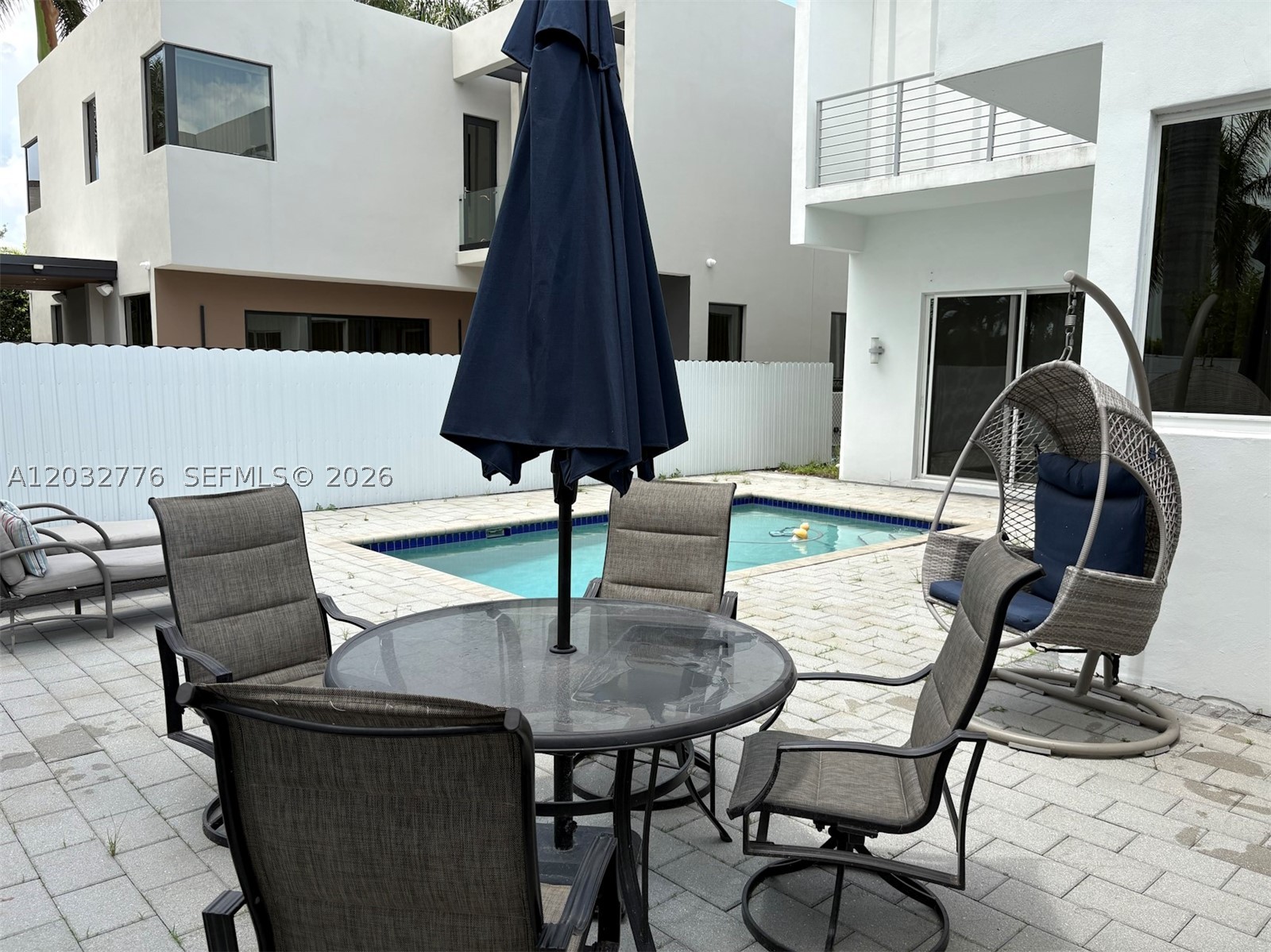 DORAL COMMONS RESIDENTIAL - Residential