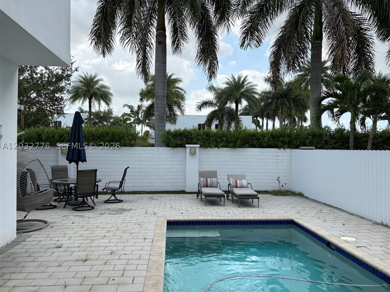 DORAL COMMONS RESIDENTIAL - Residential