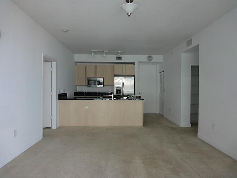 THE AXIS ON BRICKELL II C - Residential Lease