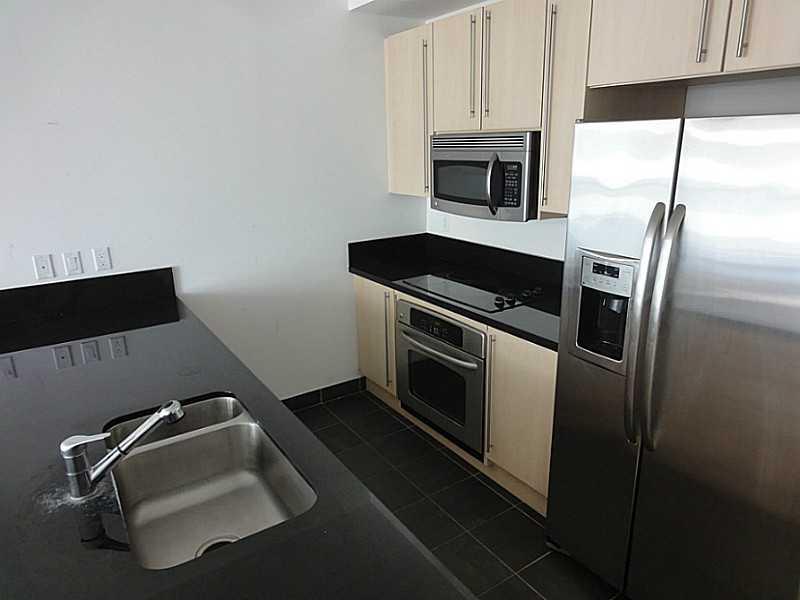 THE AXIS ON BRICKELL II C - Residential Lease