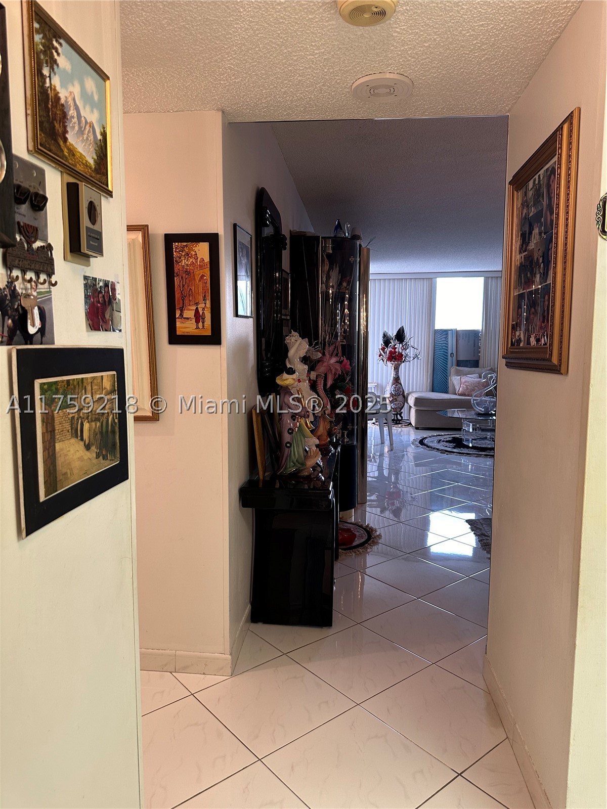 PARKER DORADO CONDO - Residential