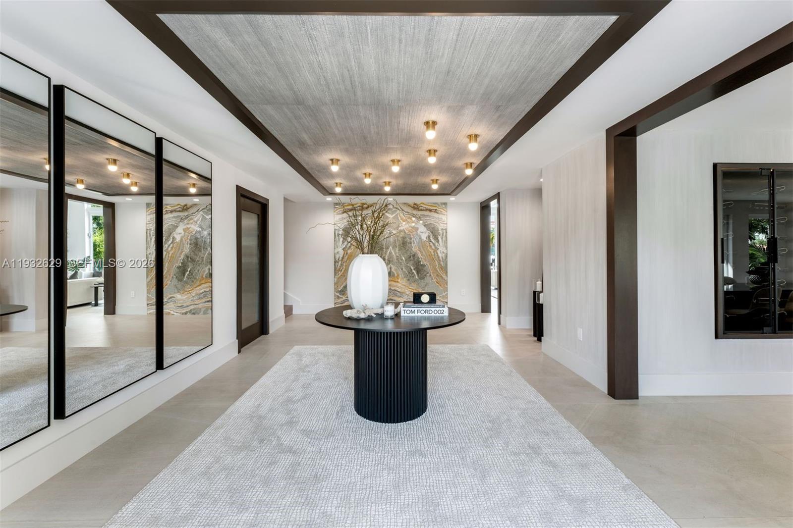 SUNRISE HARBOUR REV PL - Residential