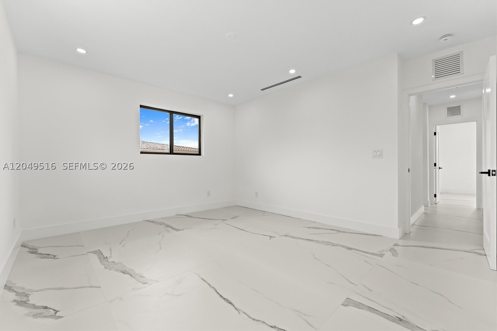 ENCHANTED LAKE SEC 5 - Residential Lease