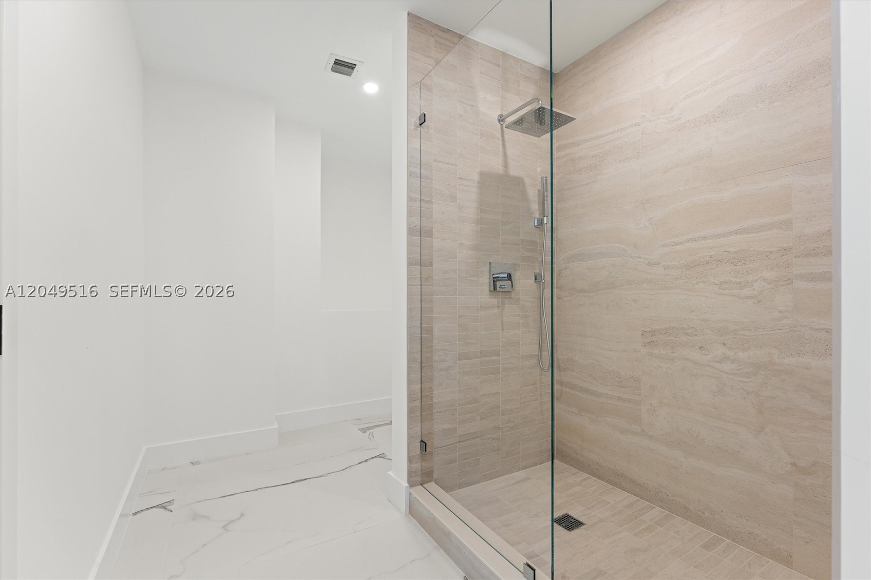 ENCHANTED LAKE SEC 5 - Residential Lease