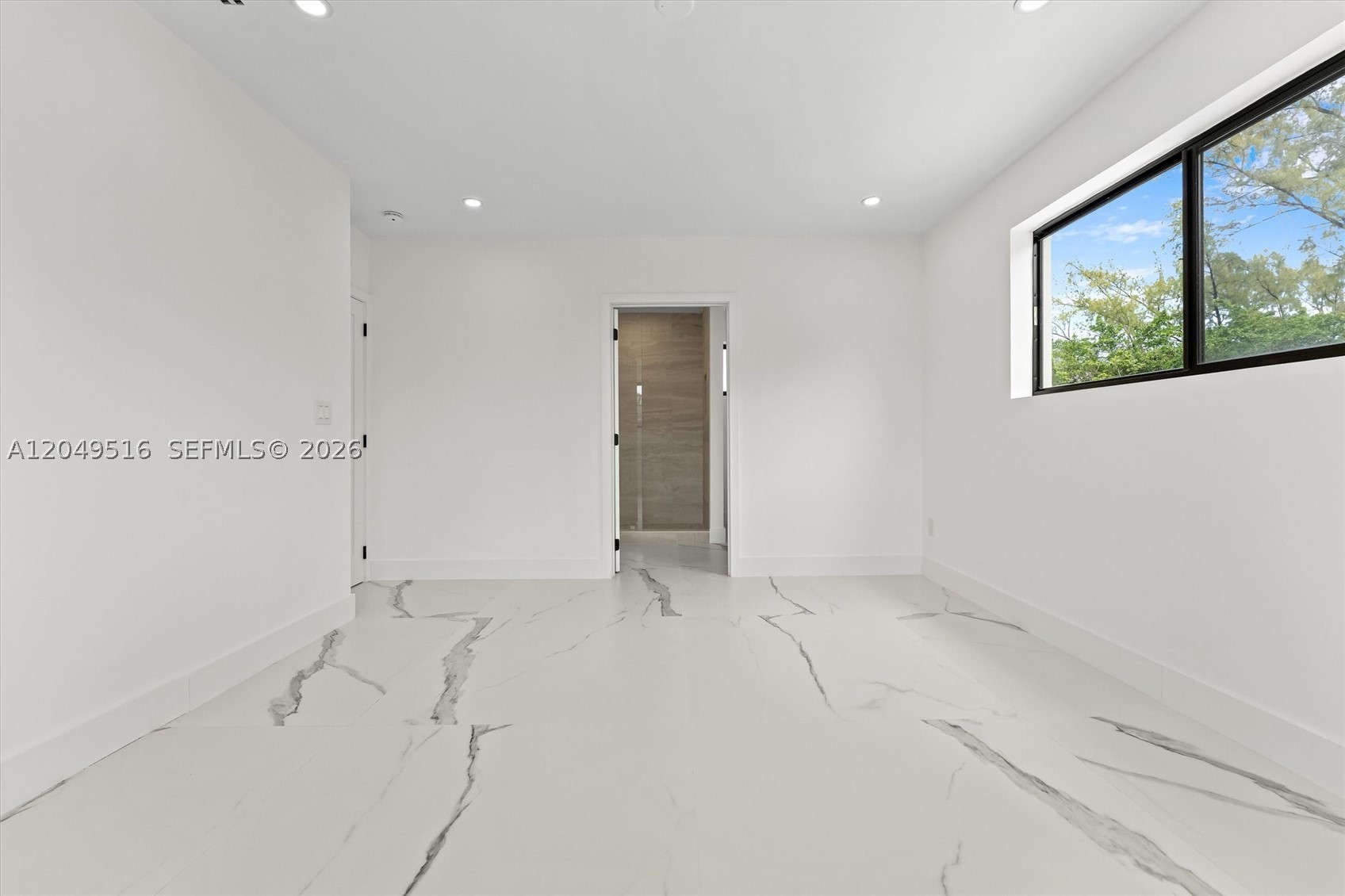 ENCHANTED LAKE SEC 5 - Residential Lease