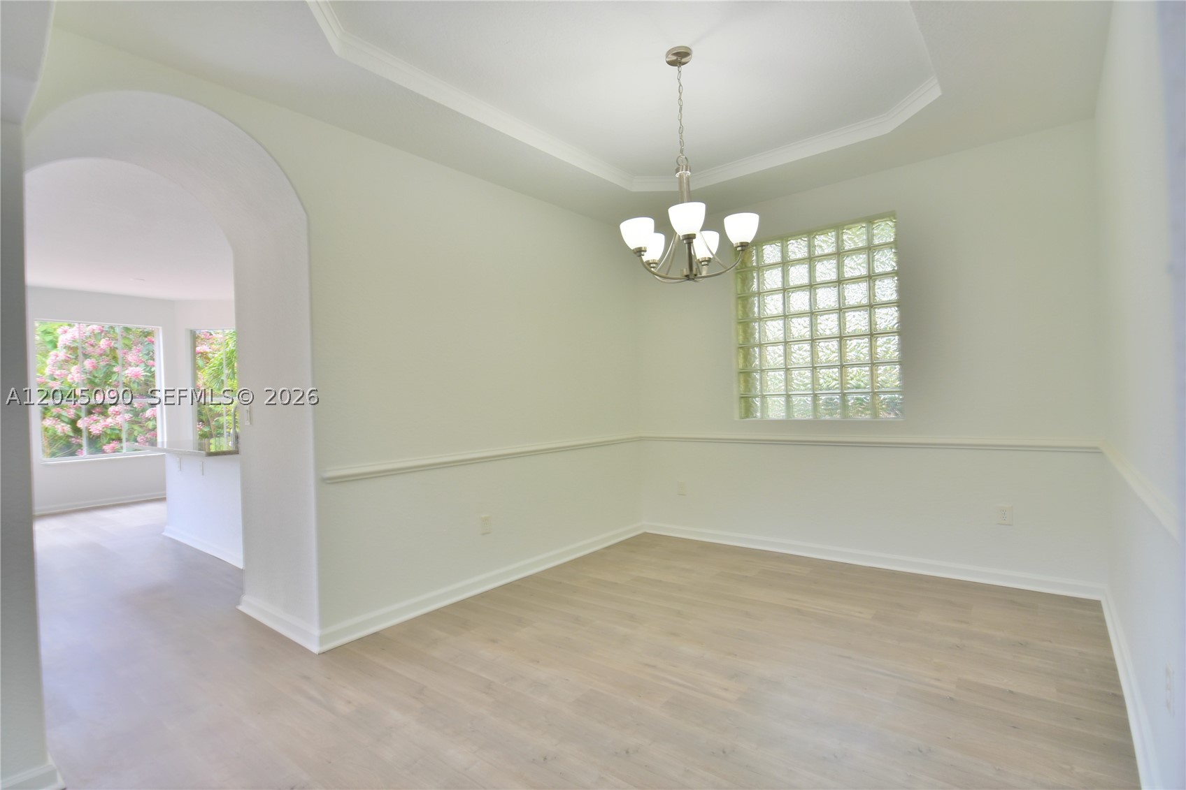 GOLDVUE ESTATES - Residential Lease