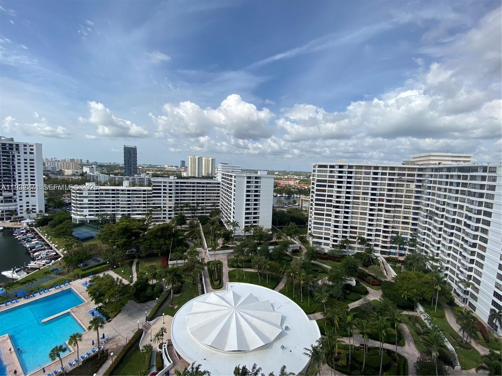 OLYMPUS CONDO PHASE - Residential