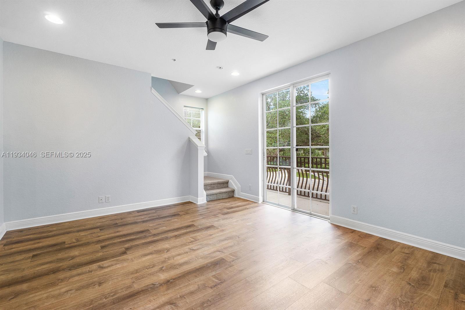 OSCEOLA WOODS - Residential