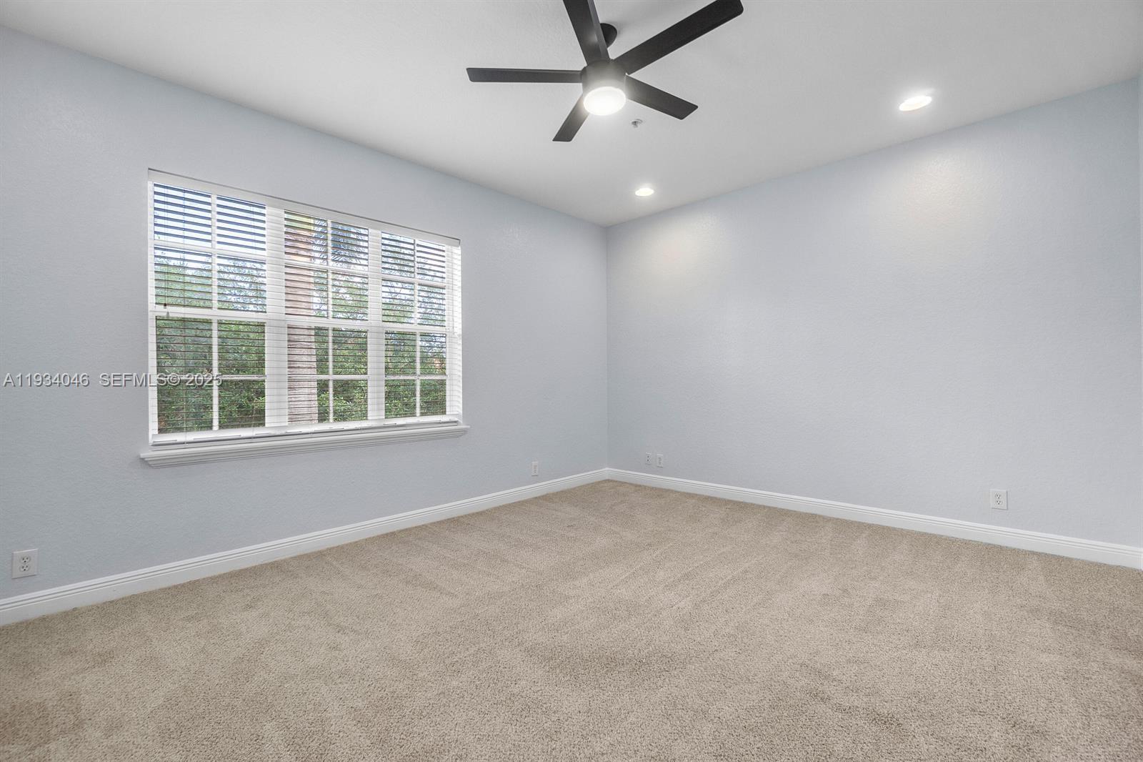 OSCEOLA WOODS - Residential