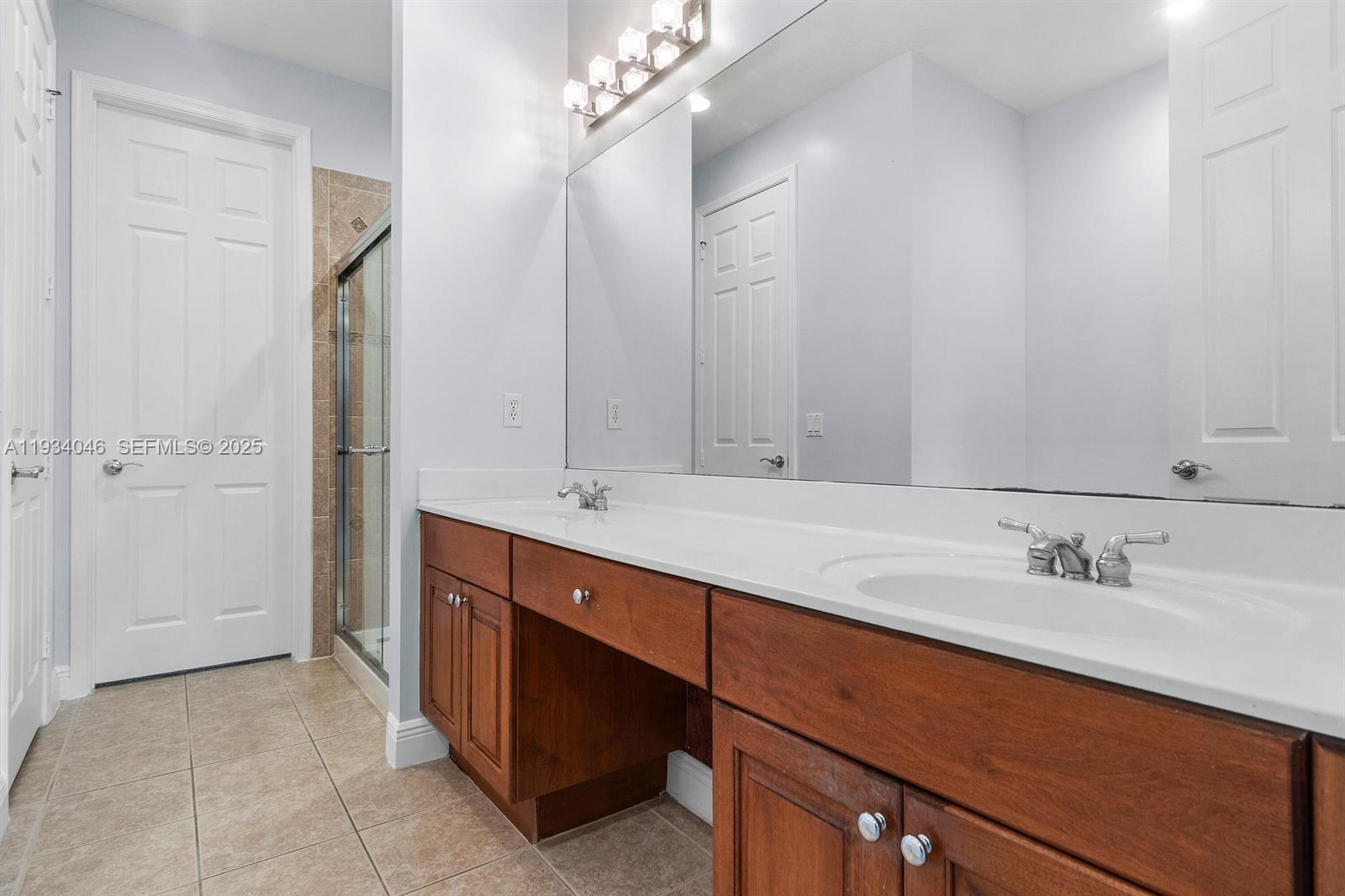 OSCEOLA WOODS - Residential