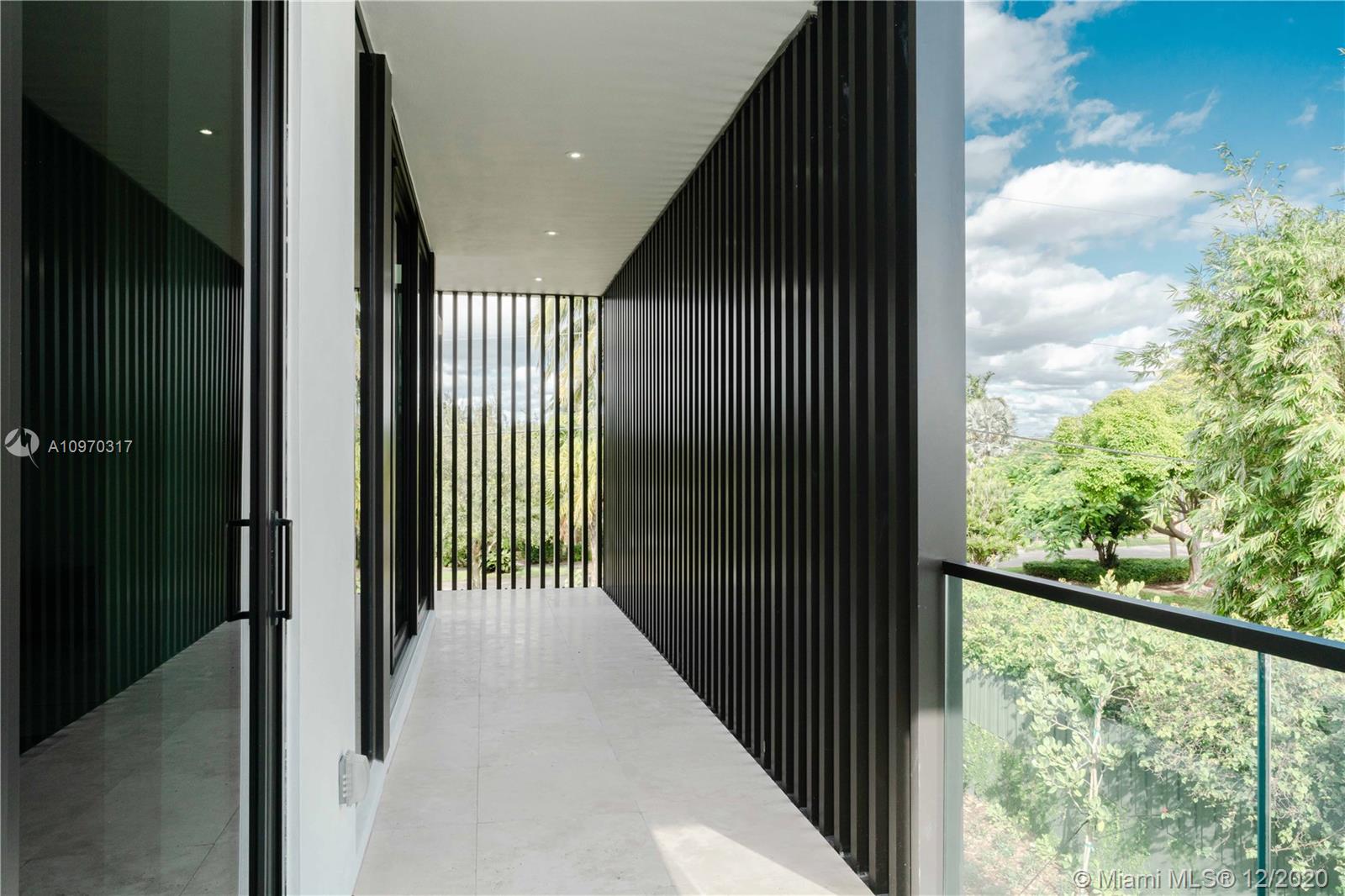 BISCAYNE POINT - Residential