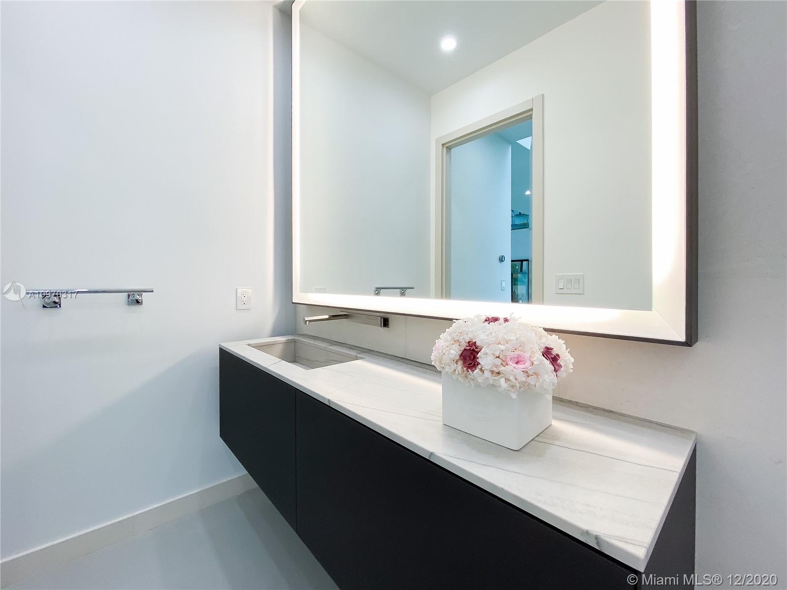 BISCAYNE POINT - Residential