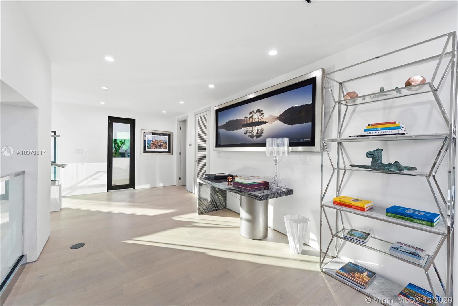 BISCAYNE POINT - Residential