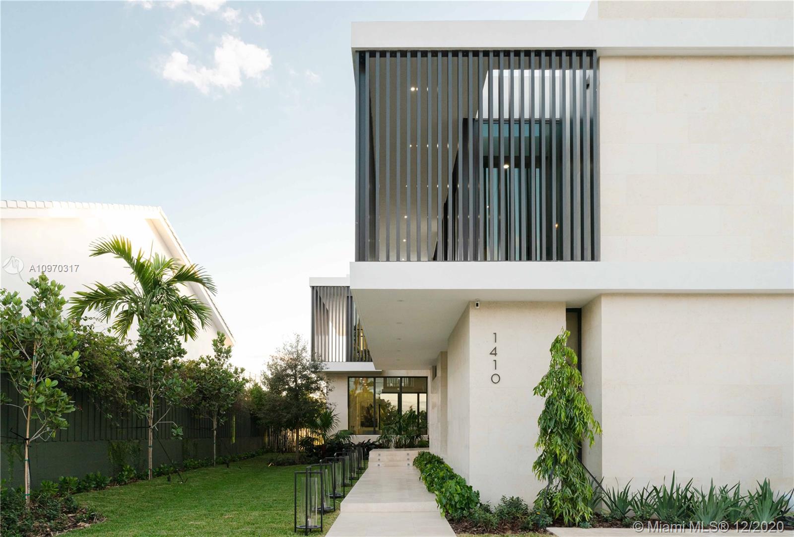 BISCAYNE POINT - Residential