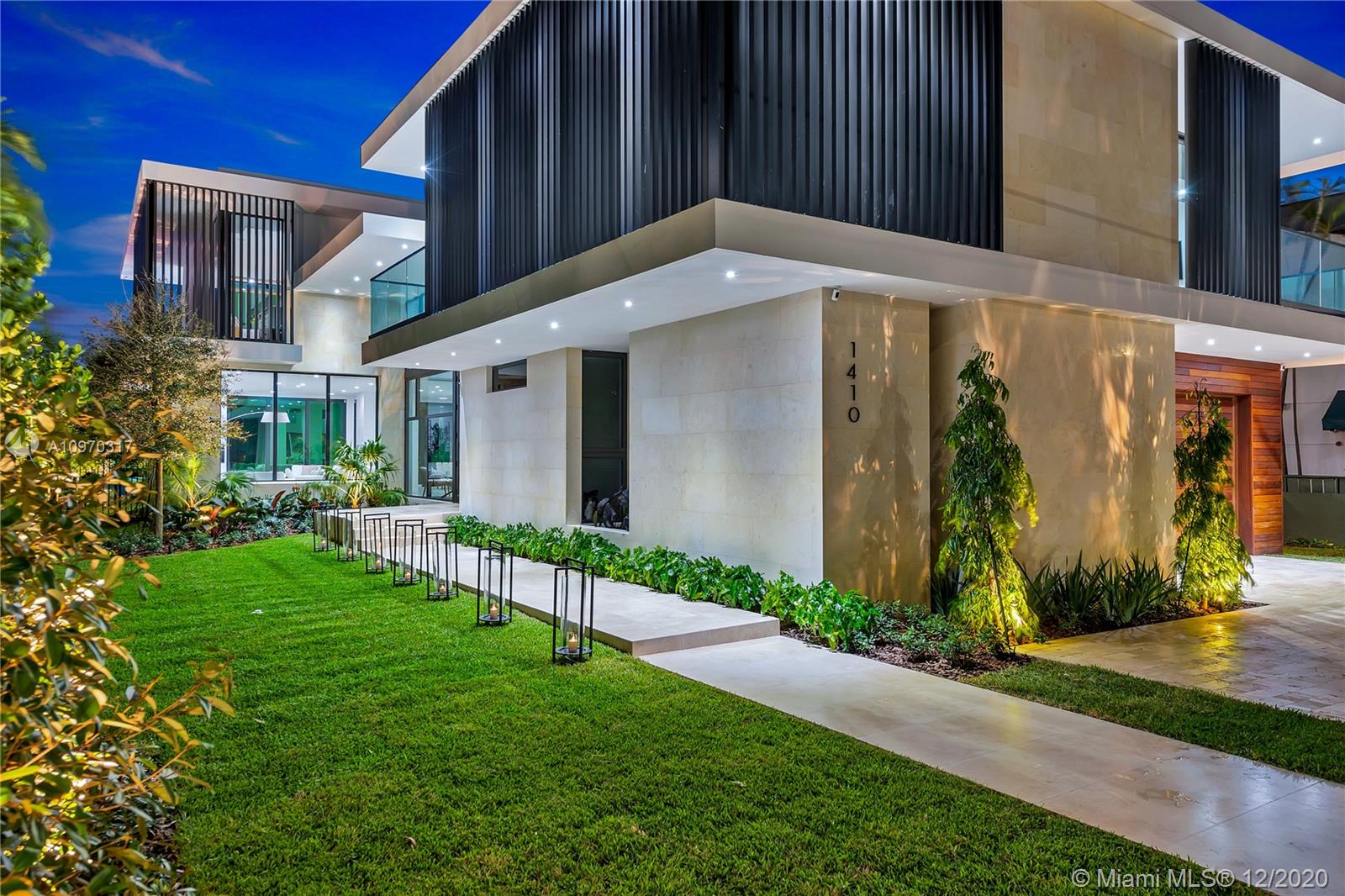 BISCAYNE POINT - Residential