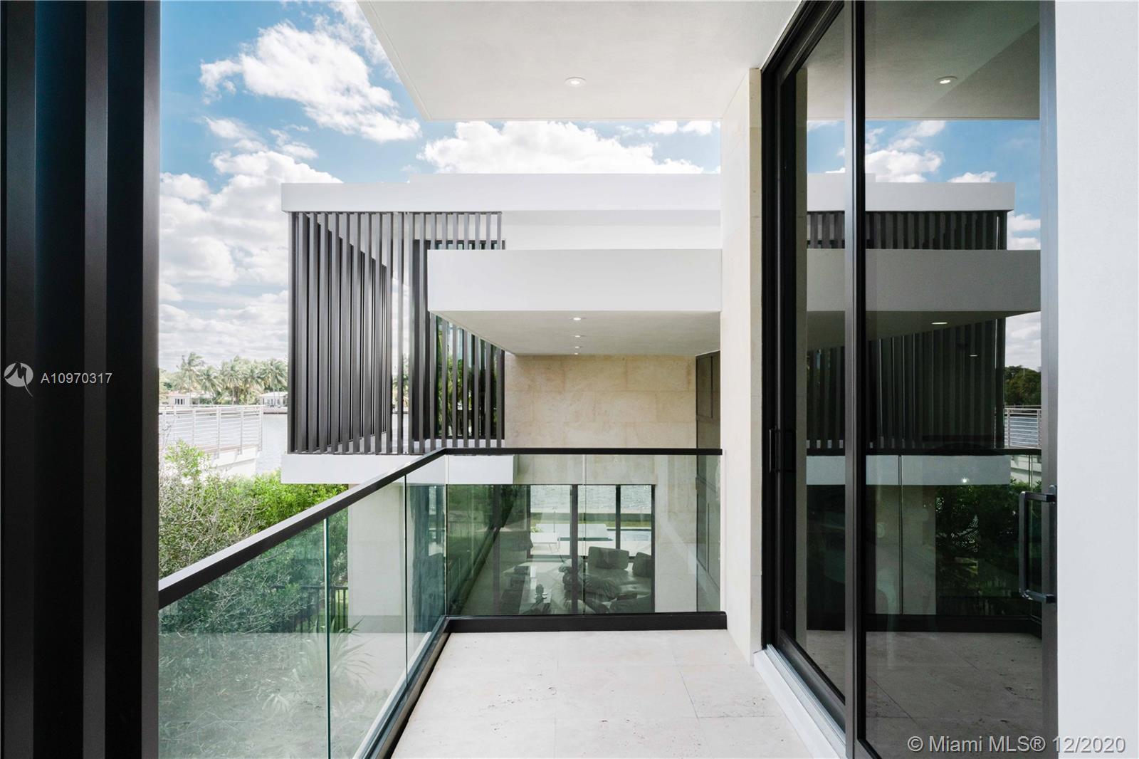 BISCAYNE POINT - Residential