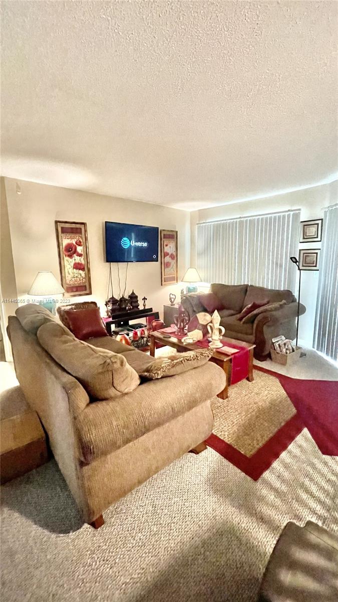 KEYS GATE CONDO NO SIX - Residential