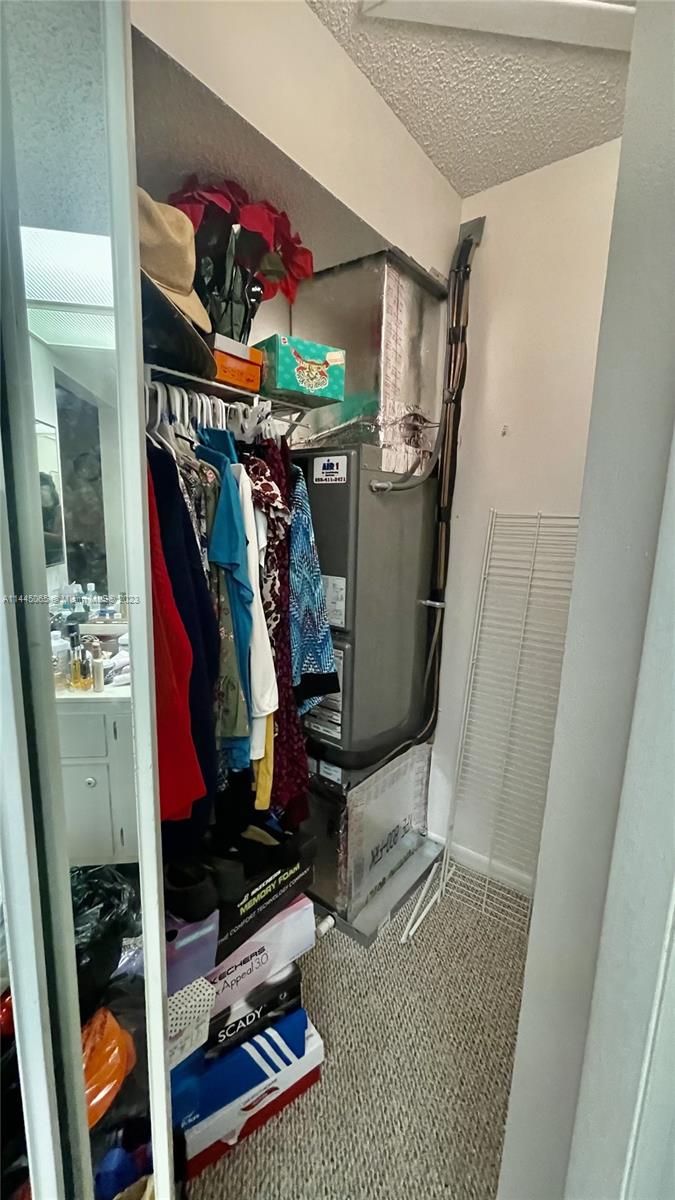 KEYS GATE CONDO NO SIX - Residential