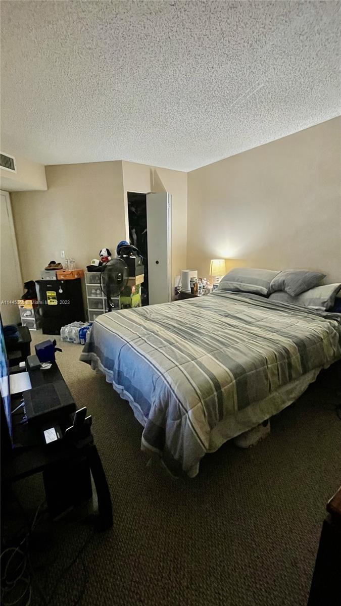 KEYS GATE CONDO NO SIX - Residential