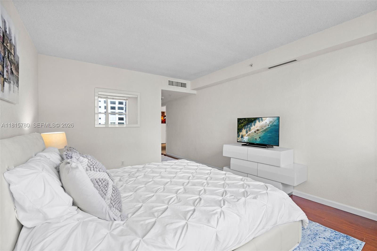 WAVE CONDOMINIMUM - Residential