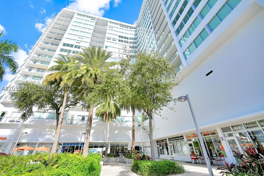 BURLEIGH HOUSE CONDO - Residential